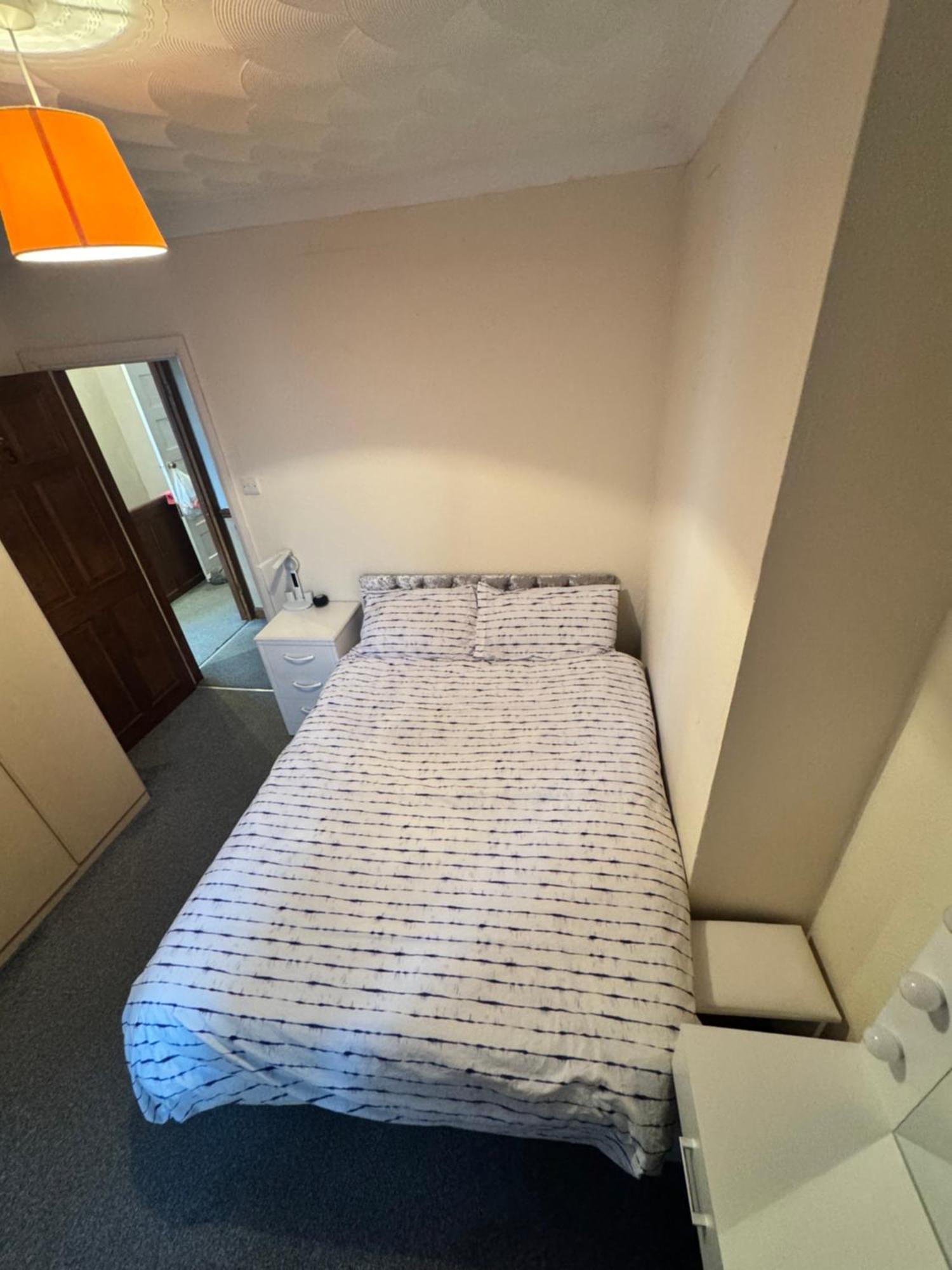 Jxb Homes - Lovely And Spacious Rooms Cliftonville Extérieur photo