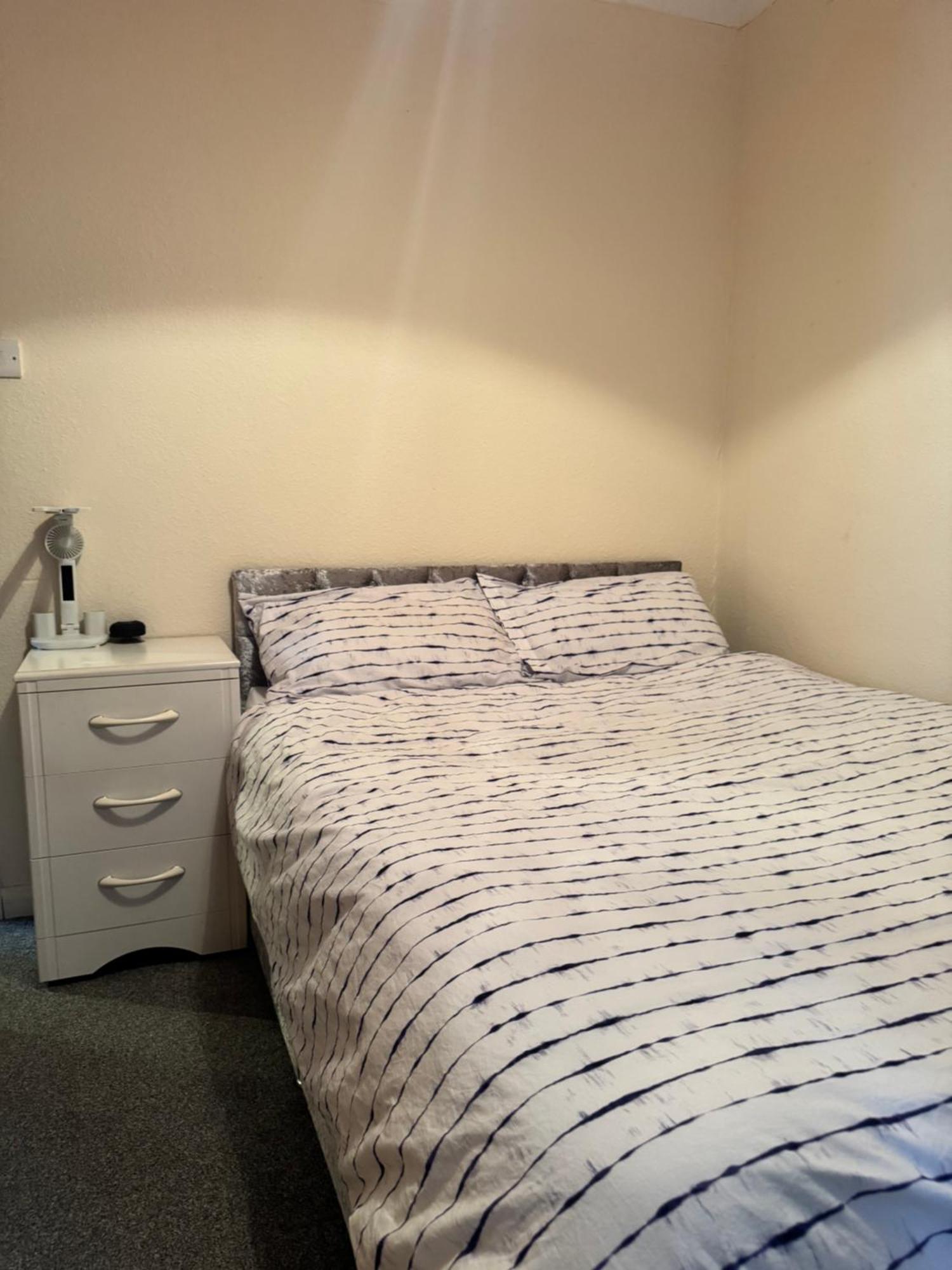 Jxb Homes - Lovely And Spacious Rooms Cliftonville Extérieur photo