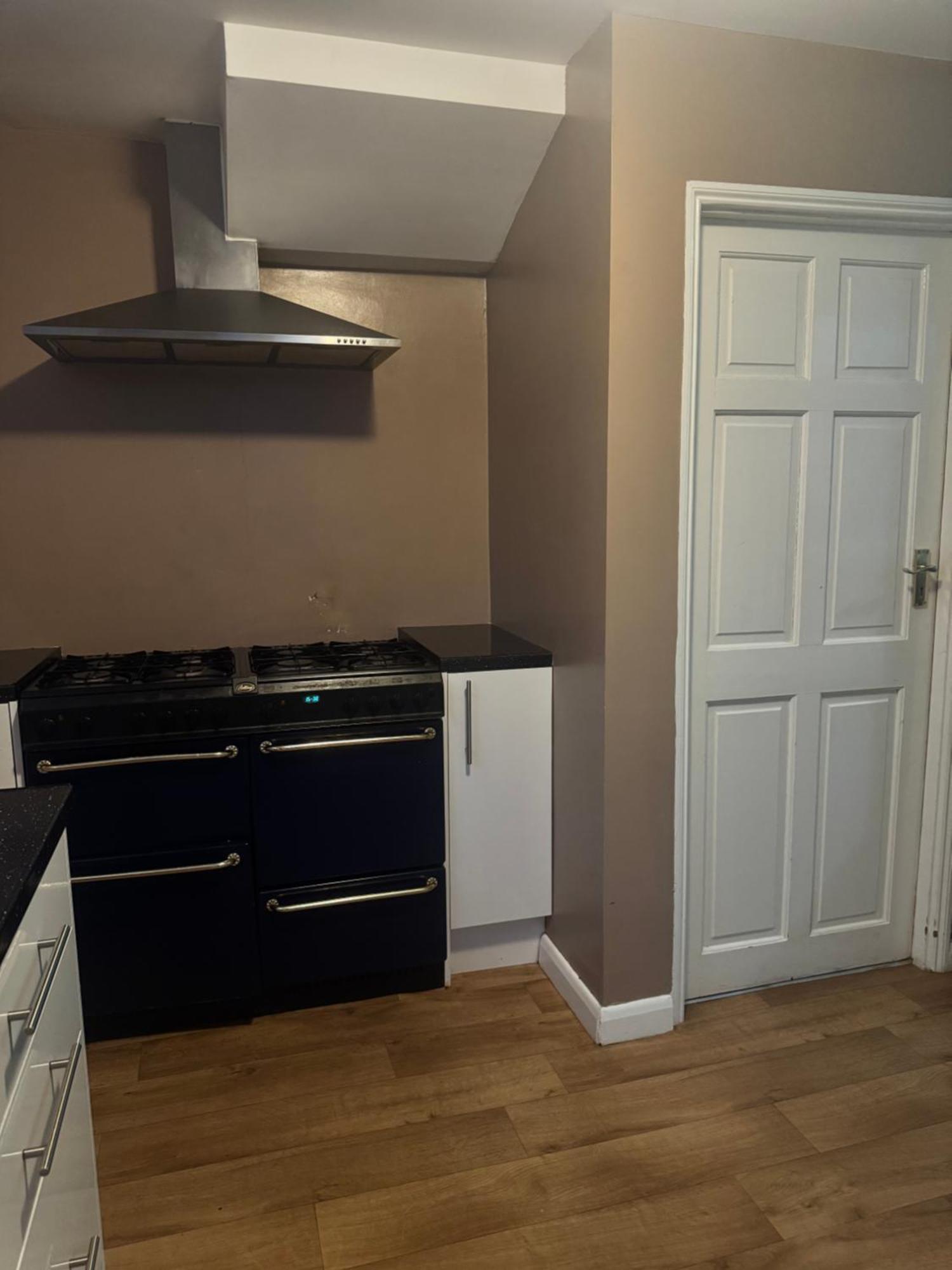 Jxb Homes - Lovely And Spacious Rooms Cliftonville Extérieur photo